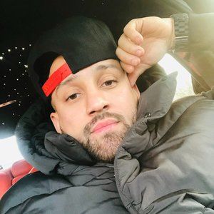 Meet your Posher, Posh